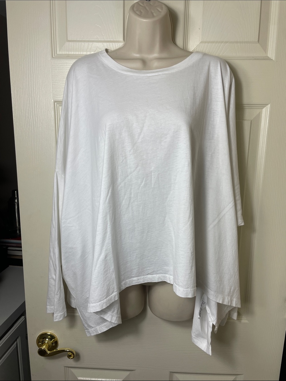 Cos White Top 3/4 sleeve NWOT